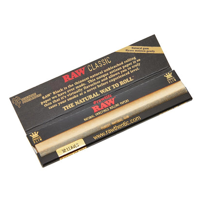 RAW Black Classic King Size Slim Rolling Papers (Pack of 50)